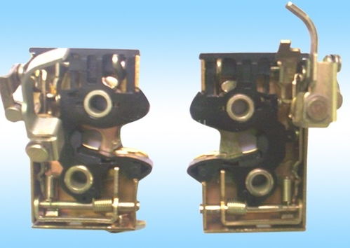 06年福特翼虎右前門鎖塊采購